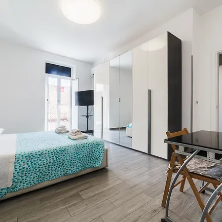 Fuori Ortigia 1 Konukevi Siraküza